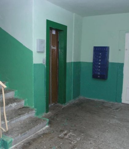 У Львові оштрафували чоловіка на 51 грн за справляння потреб у ліфті