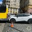 Водійка Volkswagen збила у Львові 17-річну дівчину і зіткнулася з автобусом