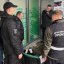 Співробітник сервісного центру МВС на Закарпатті брав хабарі за елітні номерні знаки