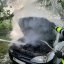 У Бродах просто посеред вулиці загорівся легковий автомобіль