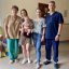 У Львові хірурги провели рідкісну операцію немовляті з перекрутом яєчника
