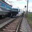 На Львівщині пасажирський поїзд зіткнувся з вантажівкою