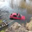 Автомобіль злетів у річку під час комендантської години на Львівщині