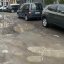 Львівські депутати підтримали петицію про ремонт аварійної дороги до амбулаторії
