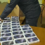 Мешканка Львівщини намагалася пронести через кордон 35 нових iPhone 16