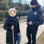 Заблукала та просила про допомогу: у Львові патрульні повернули додому літню жінку