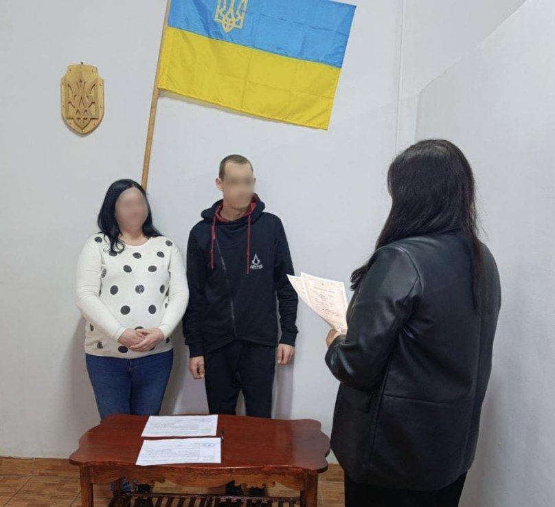 У львівському СІЗО 28-річний арештований одружився з коханою – 01