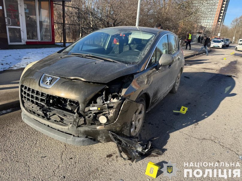 У Львові авто на смерть збило 60-річного чоловіка – 01