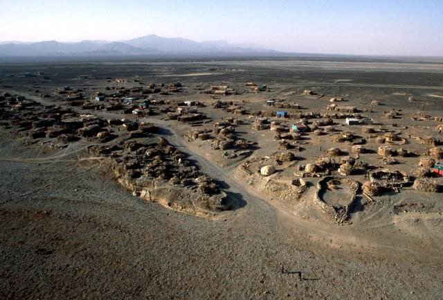 Село у западині Афар біля кордону з Еритреєю, грудень 2005 року. Фото: Yahoo News