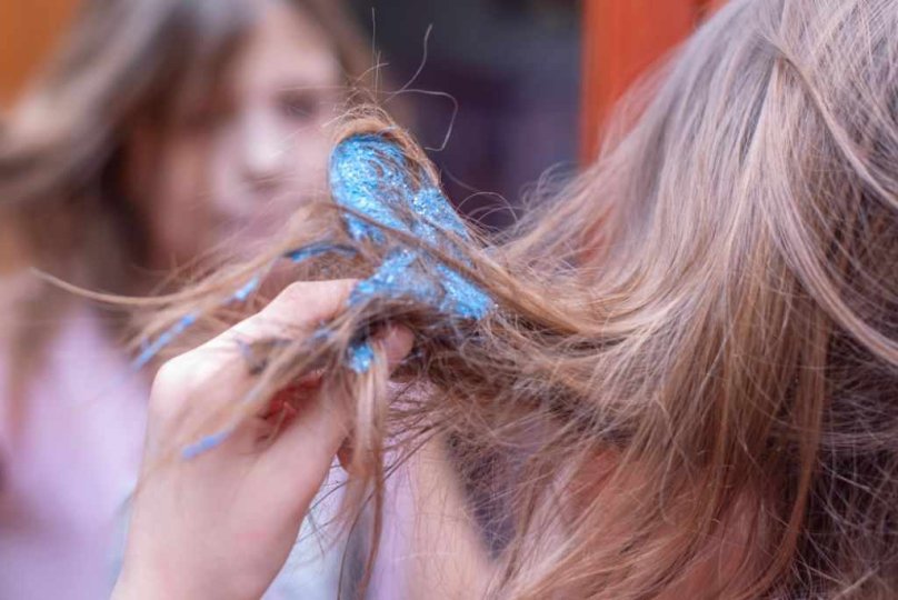 Як вивести слайм з волосся. Фото: «Домашній блог»