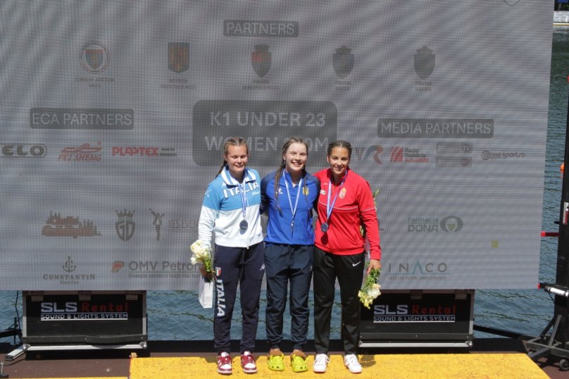 Спортсменка з Львівщини Єлизавета Вознюк стала чемпіонкою Європи з веслування – 01