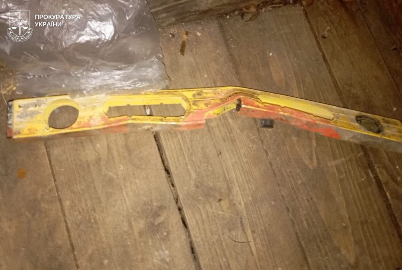 Після пиятики у Славську 22-річний чоловік напав на сусіда і зарізав співмешканку – 01