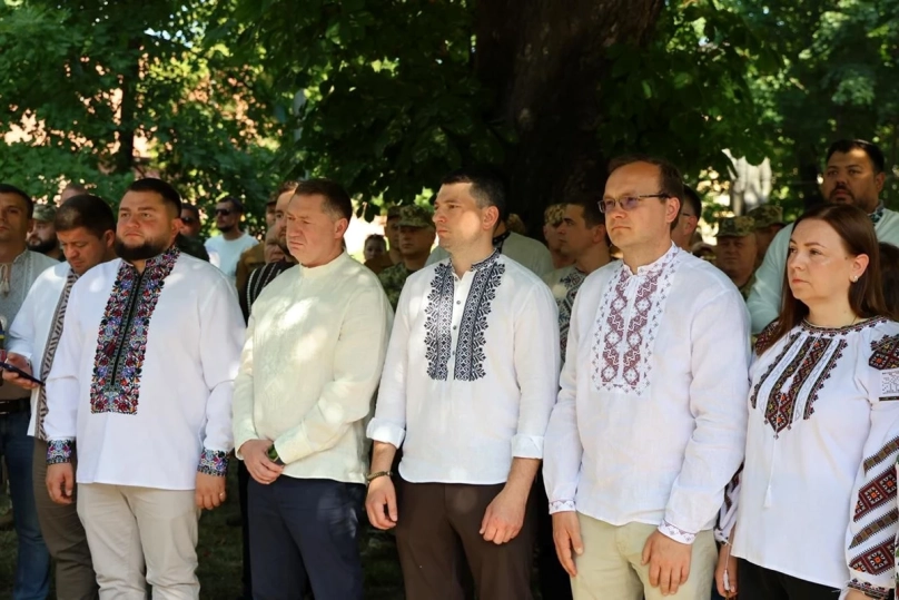 У Львові відзначили 30-ту річницю ухвалення Конституції України – 01