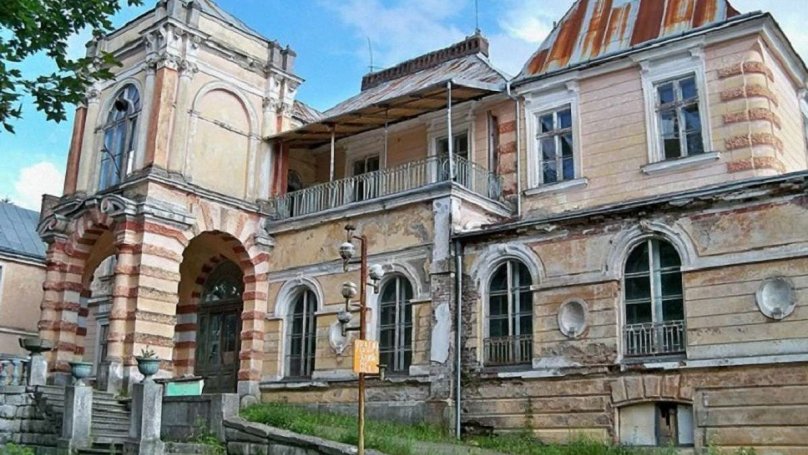 Палацу Жевуських-Лянцкоронських. Фото з відкритих джерел