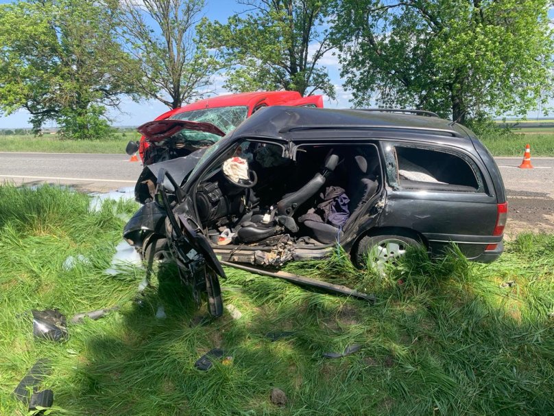 На&nbsp;Львівщині зіткнулися два авто: внаслідок автотрощі загинула людина – 01