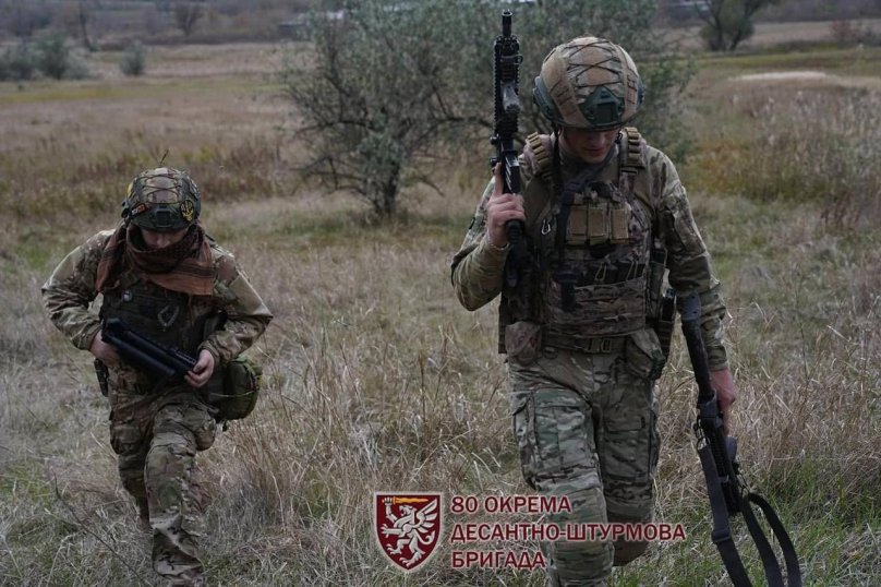 300 ручних гранатометів “Форт-600А” передали воїнам львівської 80-ої бригади – 04