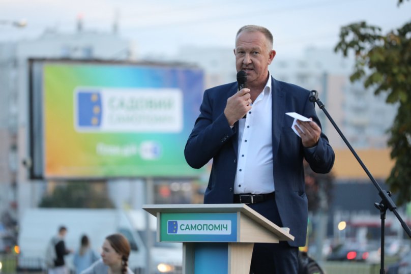 Роман Федишин
