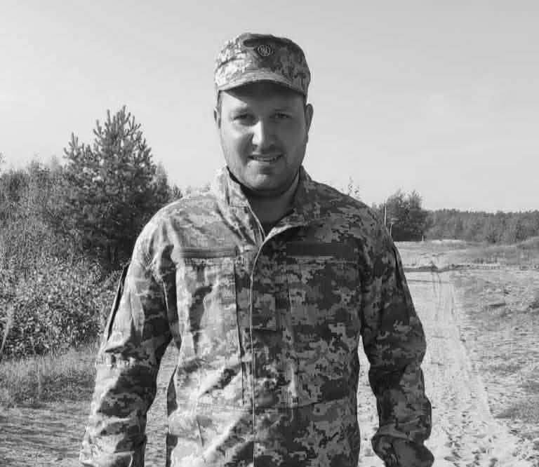 Львівщина 20 січня попрощається з полеглими військовими: імена – 04