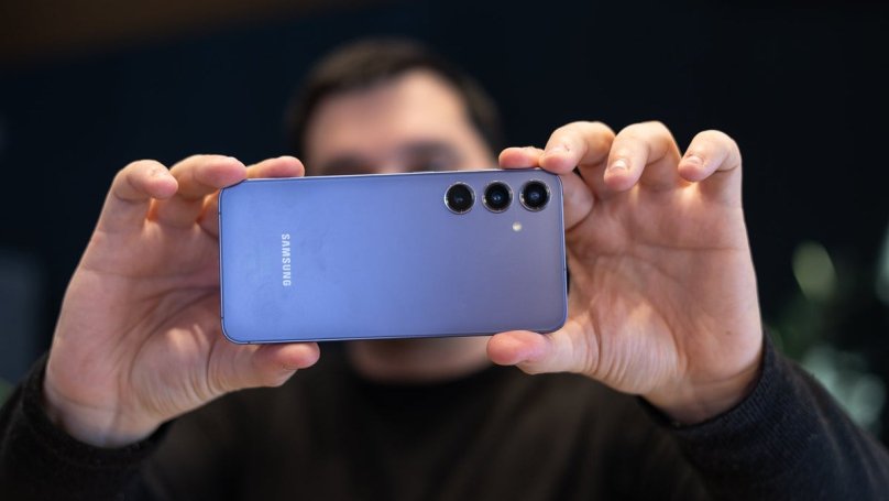 Чому Samsung Galaxy S25 у Foxtrot — ідеальний вибір на 2026 рік – 02