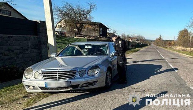 На Львівщині Mercedes збив 36-річного чоловіка з Франківщини – 01