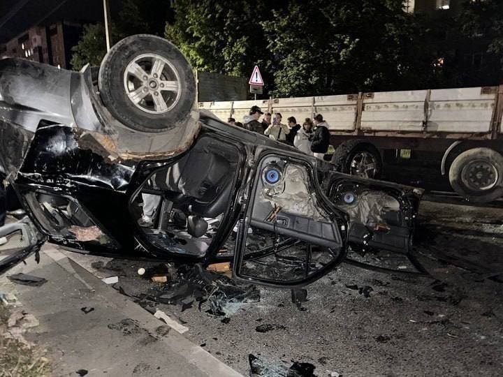 Фото з місця інциденту