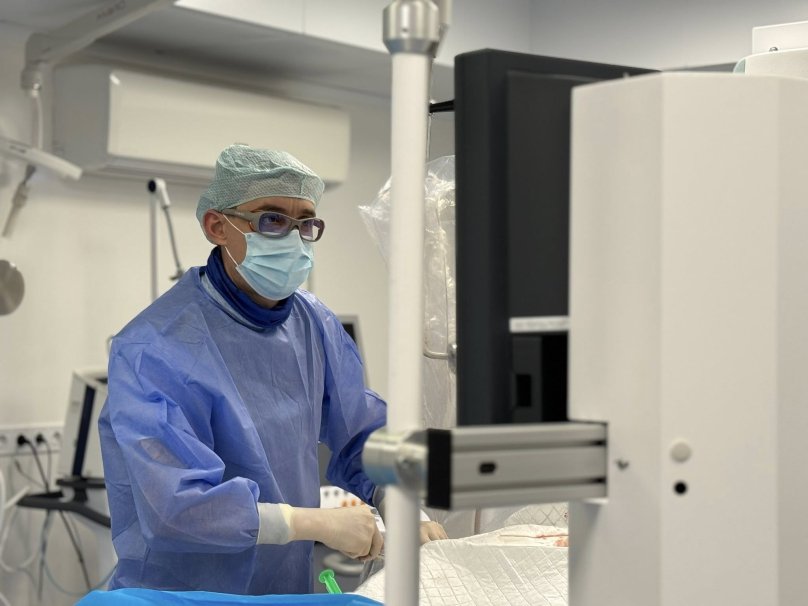 У Львові лікарі врятували 50-річного чоловіка з найважчою формою інфаркту – 01