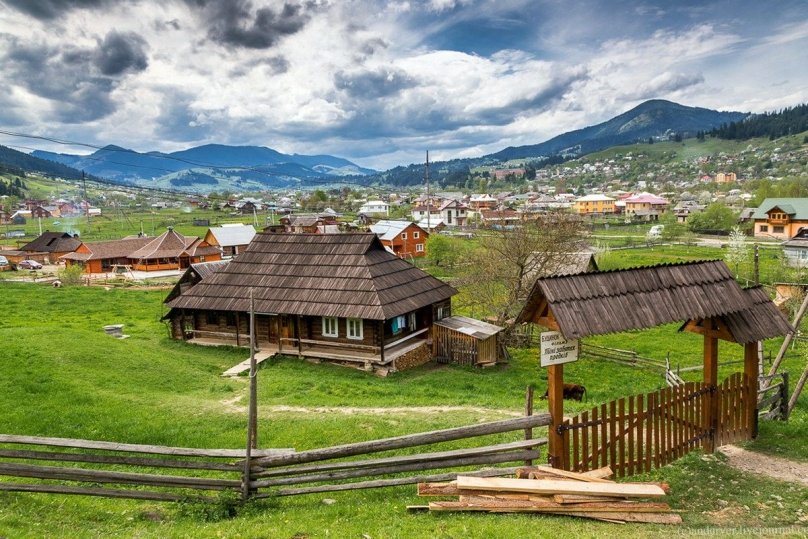 Село Криворівня. Фото з відкритих джерел