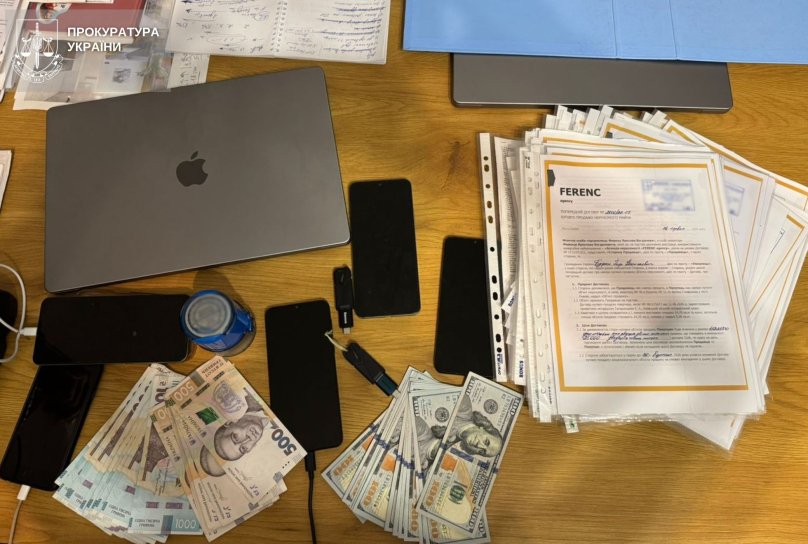 У Львові викрили шахрайську схему рієлторів на продажі житла – 02