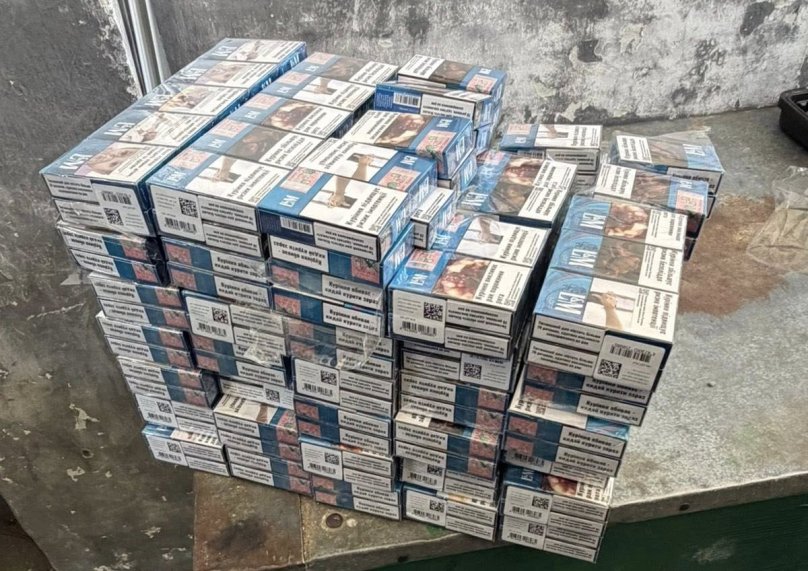 Сигарети, які намагались провезти контрабандою