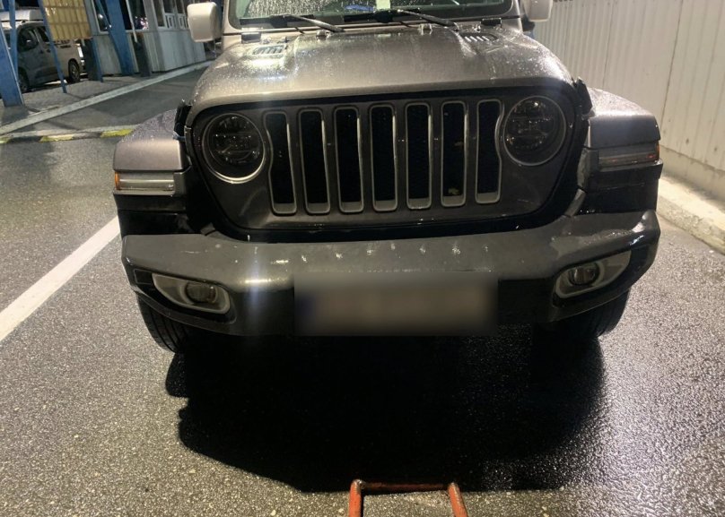 У Рава-Руській поляк на Jeep намагався вивезти за кордон понад 32 тисячі євро – 01
