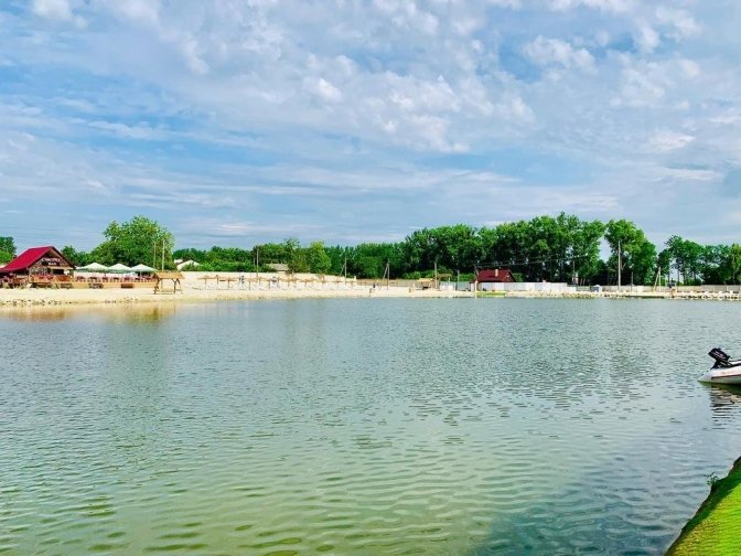 Водойма у Підберізцях