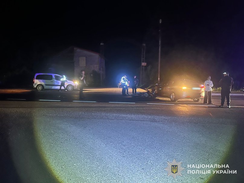20-річний мотоцикліст потрапив до лікарні через аварію з Hyundai у Львівському районі – 01