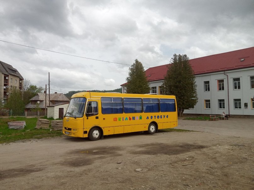 У Славській громаді отримали шкільний автобус Фото: Вікторія Кульженко