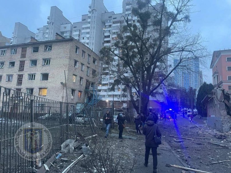 Наслідки ракетного удару в Солом'янському районі столиці