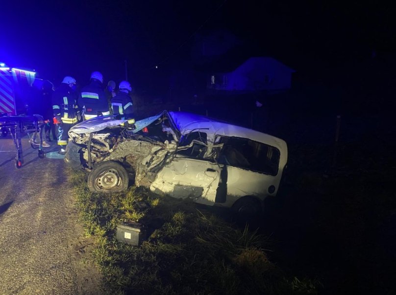В аварії з маршруткою біля Старого Самбора загинув 60-річний чоловік – 01