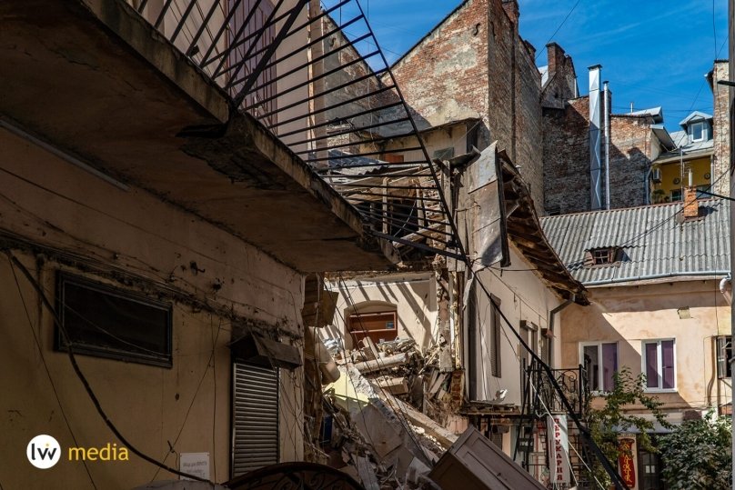 Обвал будинку у Львові. Фото: Микита Печеник, Lviv.Media