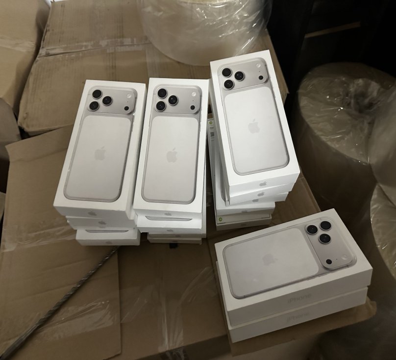 Частина смартфонів iPhone, вилучених на митниці