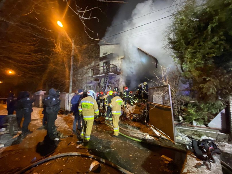 Внаслідок вибуху газу в будинку у Львові загинули троє людей – 01