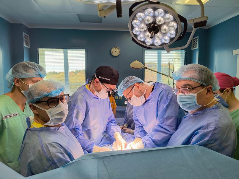 Фото з операції