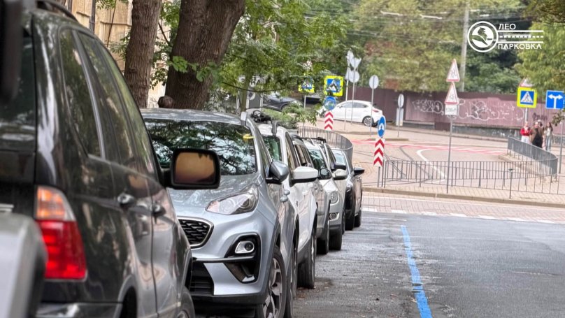 У Львові пропонують облаштувати понад 400 платних паркомісць: більшість — на Сихові – 01