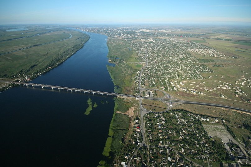 Антонівський міст. Фото: Вікіпедія