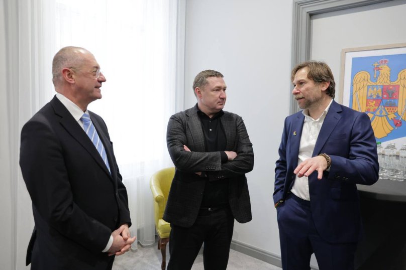 Почесне консульство Румунії офіційно запрацювало у Львові – 03