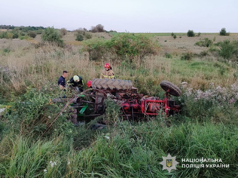 На Львівщині внаслідок ДТП загинув 49-річний тракторист – 01