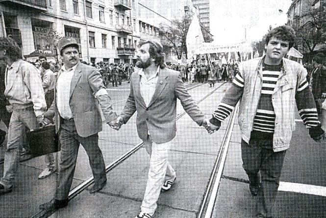 День Соборності 1990 року у Львові. Фото 1990 року