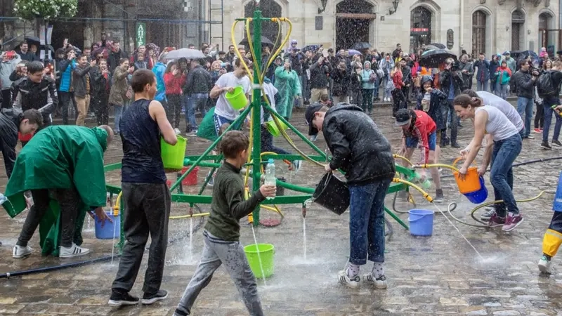 Обливаний понеділок у Львові, 2019 рік. Фото: Микита Печеник, BBC