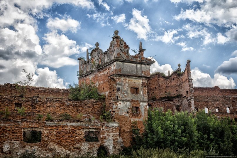Старосільський замок. Фото: discover.ua