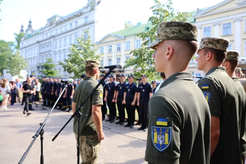 У Львові відзначили 30-ту річницю ухвалення Конституції України – 02