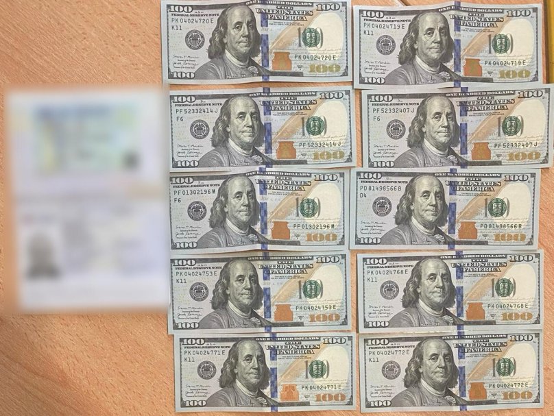 У пункті пропуску на Львівщині киянин за 1000 доларів хабаря намагався виїхати за кордон – 01