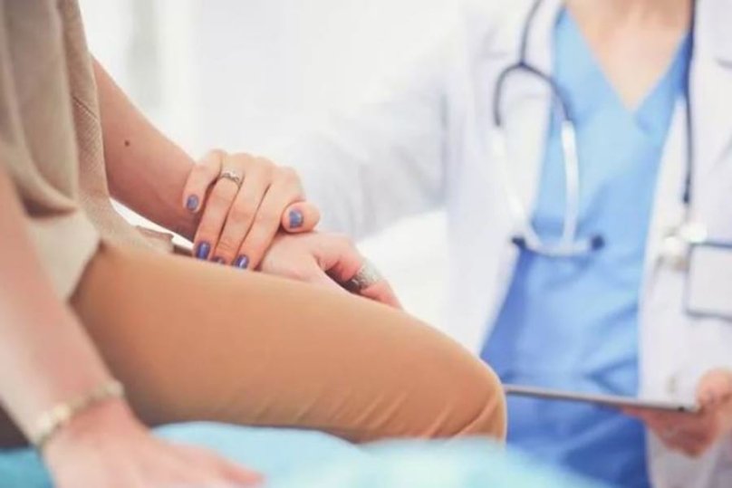 У центрі Львова закрили клініку після проведення підпільного аборту 29-річній жінці – 01