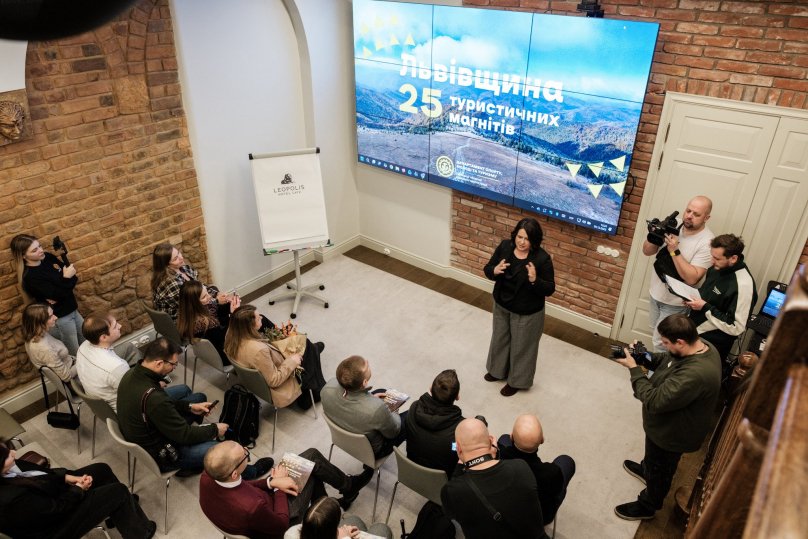 25 кращих локацій Львівщини для туристів презентували у новому путівнику – 02